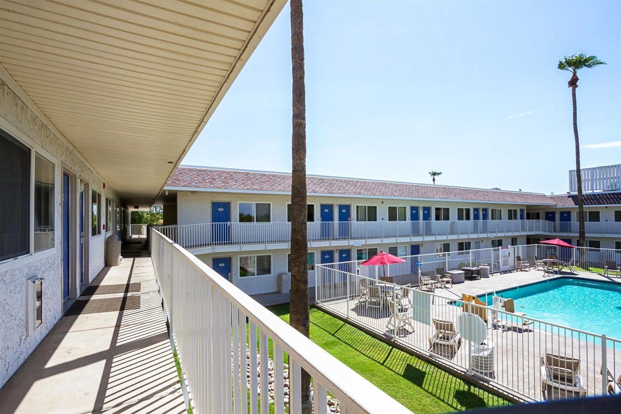 Motel 6 Mesa North Esterno foto