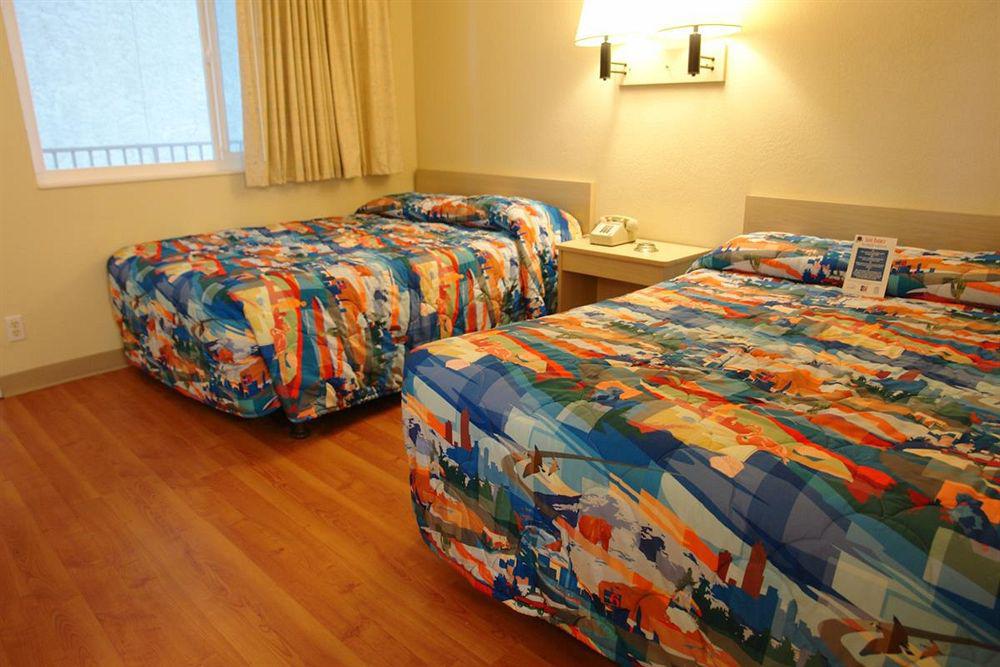 Motel 6 Mesa North Esterno foto
